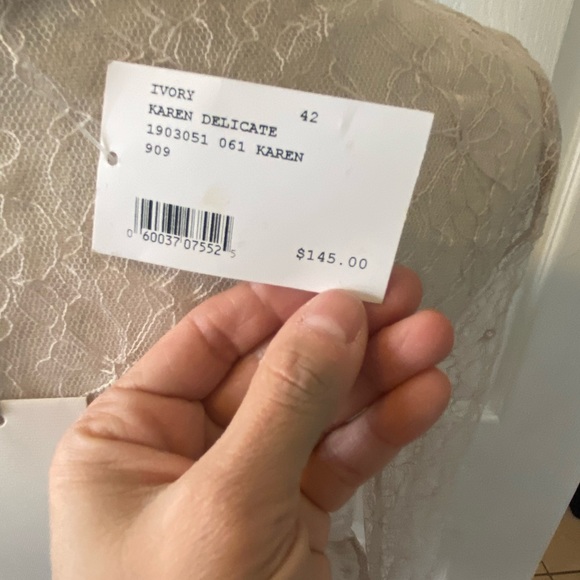 LACE TOP - Picture 4 of 4